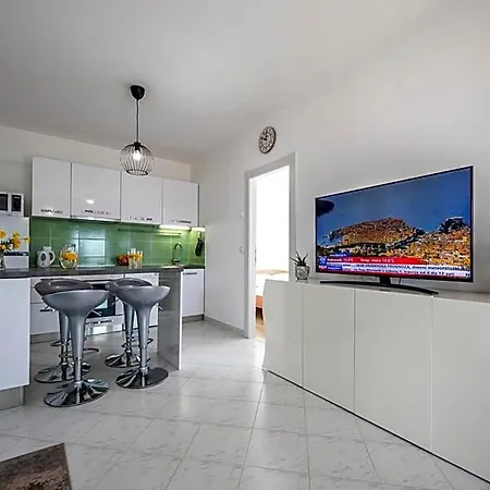 Avocado 3* Dubrovnik